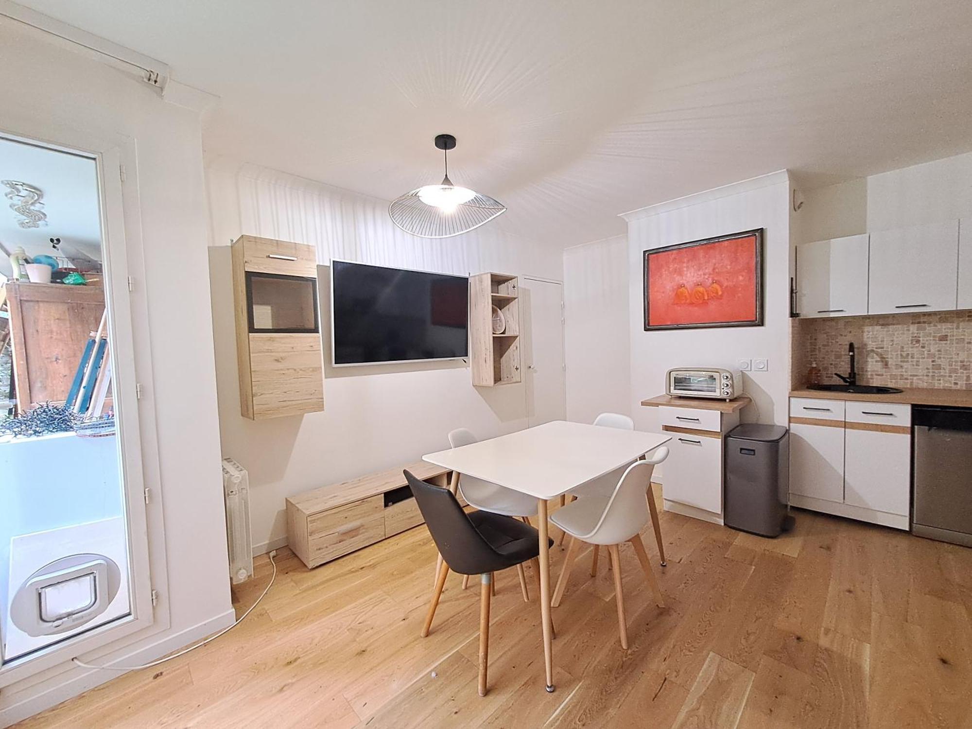 Apartment Avec Jardin Paris